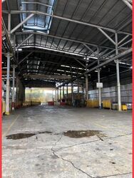 Jalan Buroh (D22), Warehouse #460798371